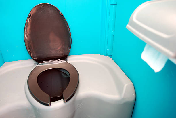 Best Construction site porta potty rental  in Peabody, KS